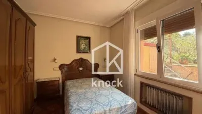 Apartment on Avenida de Laviana photo 5