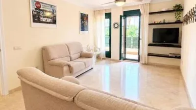 Apartment in El Paraíso-Atalaya-Benamara photo 7