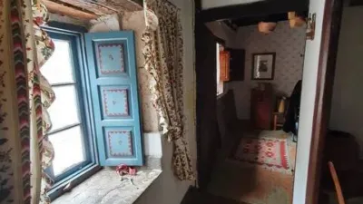 Chalet on Calle Campoo de Suso S-N photo 37