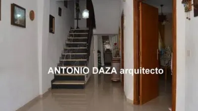 Townhouse in Alcalá la Real photo 3