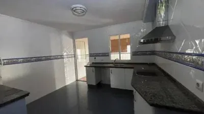 Apartment in La Rinconada photo 4