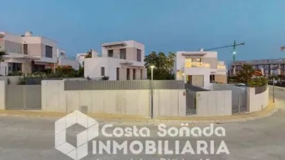Chalet in Golf Bahía Urbanization photo 104