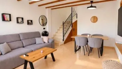 Terraced house on Avenida de Finlandia S-N photo 10