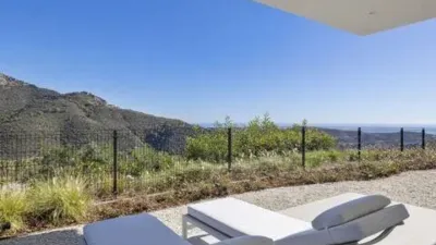 Chalet en Urbanización Montemayor Alto photo 23