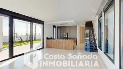 Chalet in Golf Bahía Urbanization photo 33
