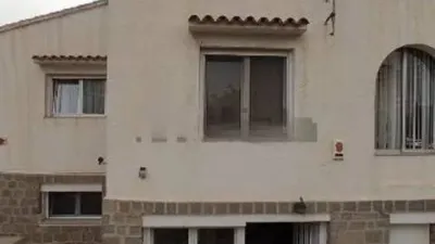Chalet on Avenida Juan Carlos I S-N photo 5