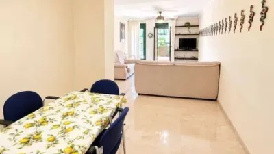 Apartment in El Paraíso-Atalaya-Benamara photo 9