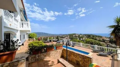 Chalet on Avinguda de la Florada photo 46