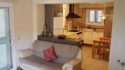 Chalet on Carrer de Maria Fortuny photo 42
