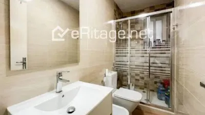 Apartment in Ciutat Meridiana photo 9