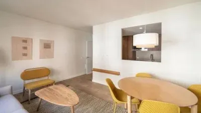 Apartment in El Viso photo 3