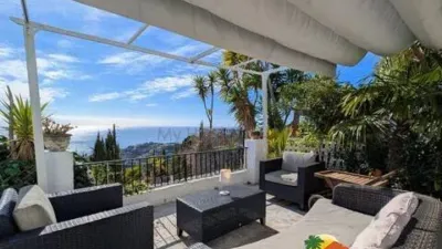 Chalet on Carrer de les Moreres photo 41