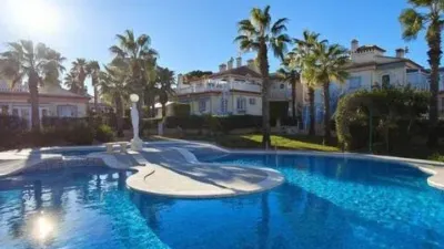 Chalet in Los Balcones-Los Altos-Punta Prima photo 14
