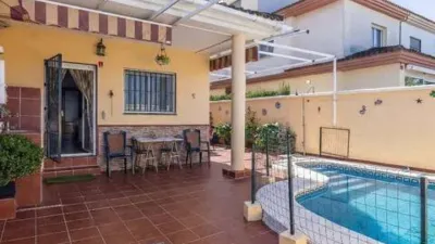 Chalet in Barrio Alto photo 3