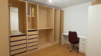 Apartment in Centre-Zona Estació-Passeig de Joan Maragall photo 9