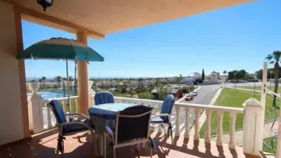 Chalet in Los Balcones-Los Altos-Punta Prima photo 12