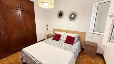 Flat on Calle de la Iglesia photo 6