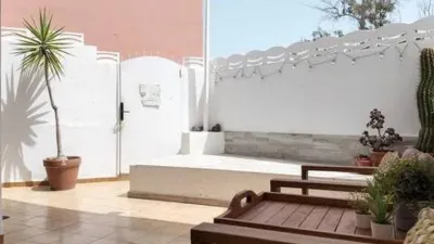 Apartment on Calle de la Montañita photo 5