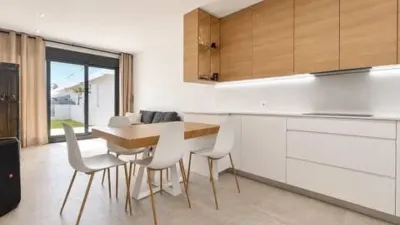 Apartment on Carrer Londres photo 3