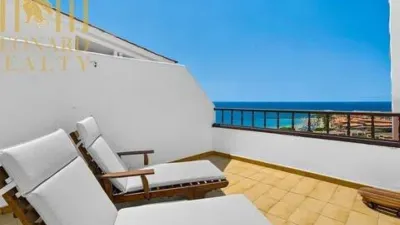 Flat on Calle Noruega photo 18