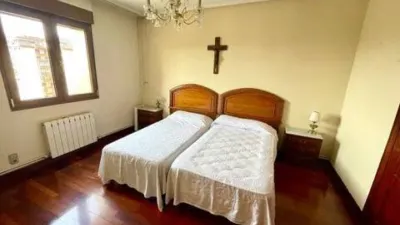 Apartment in Bilbao photo 13
