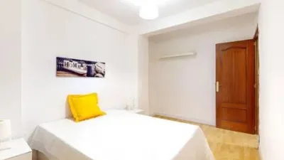Piso en Zarzaquemada photo 18