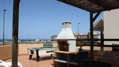 Apartment on Calle Isla del Hierro, 1 photo 22