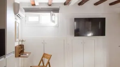Penthouse in Embajadores-Lavapiés photo 4