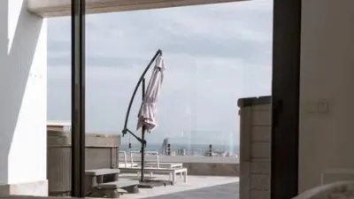 Duplex Penthouse with Dream Views: Infinite Mediterranean Sea Views - Camporosso Village, Finestrat 112 m² interior | 191.51 m² total built-up area | 170.27 m² usable surface 3 bedrooms | 3 bathrooms 82.56 m² of terraces, including a spectacular rooftop solarium of 43.82 m² with jacuzzi Stunning panoramic sea views 1 parking space included Energy Class A - Extremely energy efficient (30 kWh/m²/year) Layout: First Floor (74 m²): Open-plan living-dining room with modern kitchen, 2 bedrooms (master with en-suite bathroom), 2 bathrooms and 16 m² terrace with sea views. Second Floor (29 m²): Spacious third bedroom/multi-purpose room, bathroom, storage room, 16.60 m² terrace, plus an impressive rooftop solarium of 43.82 m² with 180° panoramic sea and Benidorm skyline views! Features: Air conditioning (heating/cooling) | Automatic awnings and electric shutters | Alarm system | Fully equipped modern kitchen | Parking space included | Energy rating A | All furniture included | Complete smart home system controllable via mobile app (electric shutters, all lights, air conditioning, door intercom and more) Community Services: Outdoor and heated swimming pools | Padel court | Gym | Children's playground | Gardens Privileged Location - Calle Colombia 2, Finestrat: 10 min to beaches | Shopping centres and supermarkets | Golf courses | Restaurants | Medical services and schools Perfect for: Families, investors, seekers of Mediterranean lifestyle, permanent or holiday residence, the best of life on the Costa Blanca. A Unique Opportunity: Modern duplex penthouse with A energy certification, huge private rooftop solarium with jacuzzi, smart home technology and all furniture included in one of the most complete urbanisations on the Costa Blanca. photo 101