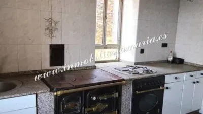 Rustic house on Calle Vilarin de Piorno S-N photo 7