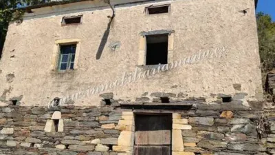 Rustic house on Calle Vilarin de Piorno S-N photo 32