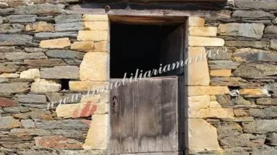 Rustic house on Calle Vilarin de Piorno S-N photo 30