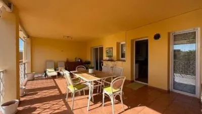 Apartment in Centre photo 8