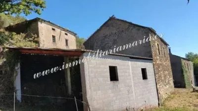 Rustic house on Calle Vilarin de Piorno S-N photo 36