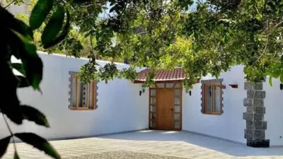 Chalet in San Miguel de Abona photo 8