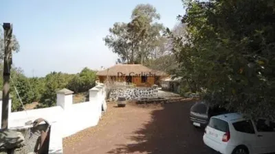 Chalet on Calle El Tanque, No Number photo 9