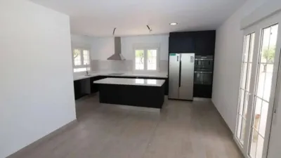 Chalet in Camarillas photo 30
