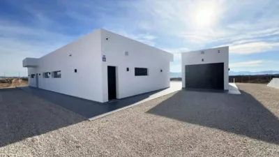 Chalet en Novelda photo 7