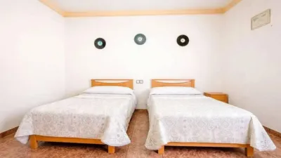 Rustic house in Camarillas photo 32