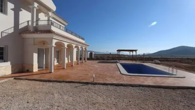 Chalet in Camarillas photo 24