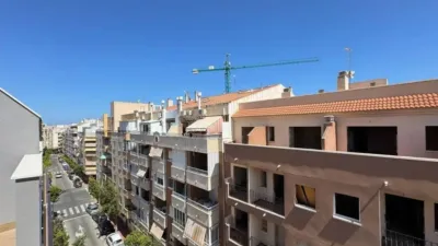 Penthouse on Calle de Ramón Gallud photo 37