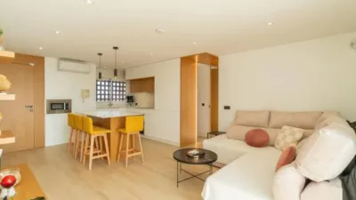 Apartment on Calle Medico Basilio Parede photo 15