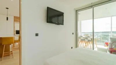 Apartment on Calle Medico Basilio Parede photo 23