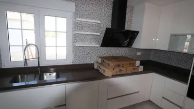 Chalet in Camarillas photo 7