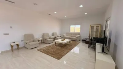Chalet in Camarillas photo 18