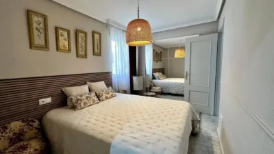 Attic Apartment on Carrer Almudena photo 19