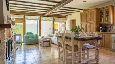 Chalet in Camarillas photo 12
