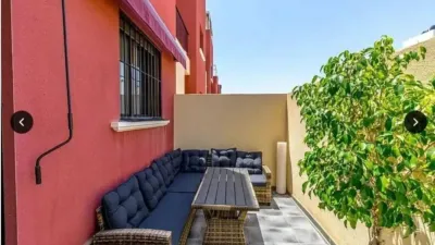 Chalet en Carrer Maria San Gil Noain photo 18