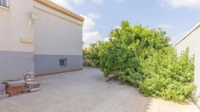 Chalet en Playa Flamenca-Las Piscinas photo 5