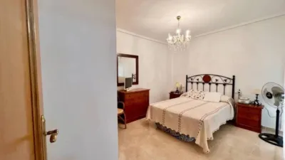 Apartment on Calle de María Gil Vallejos photo 21